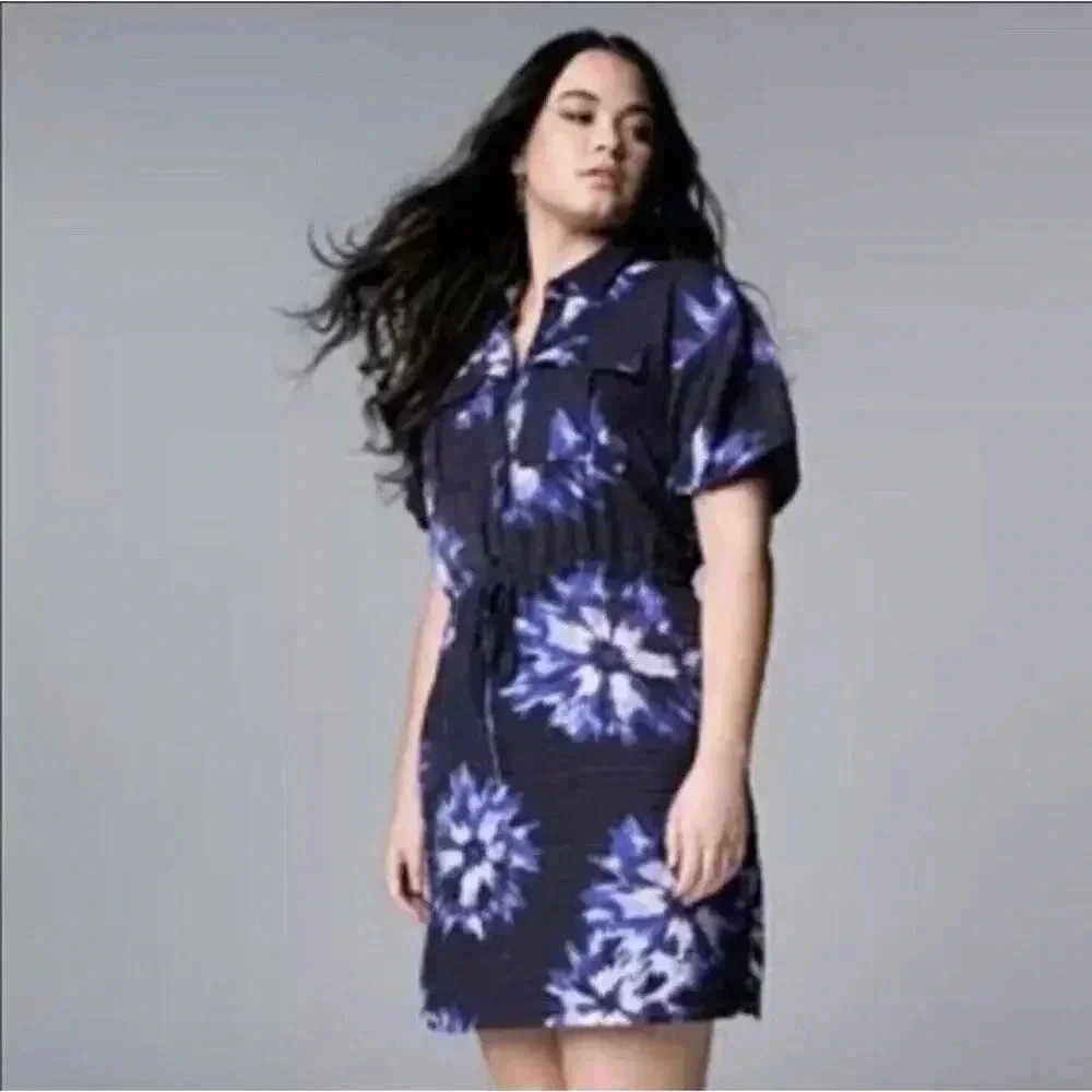 Simly Vera Wang Women’s M Blue Floral Print Short Sleeve Shirt Dress Medium NWT